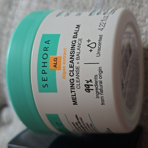 SEPHORA BRAND MAKEUP BUNDLE OF 4 ITEMS - Picture 3 of 8